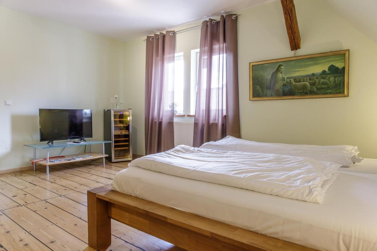 Hotel Schlafgut Gmelin à Angelbachtal Extérieur photo
